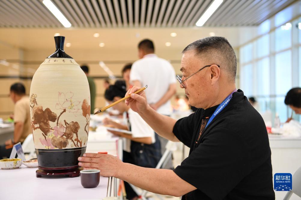 打牌网下载不了